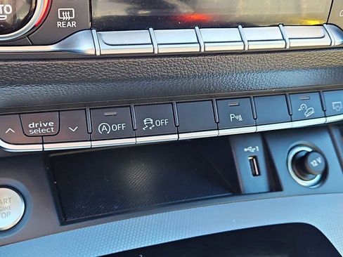 Used 2024 Audi Q5 2.0T Premium Plus w/ Premium Plus Package image 18