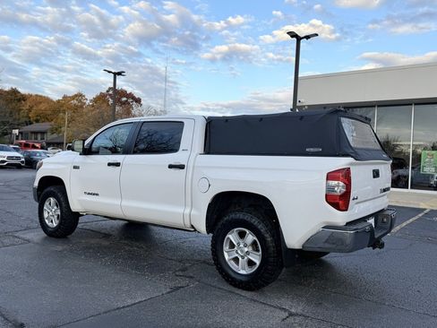Used 2018 Toyota Tundra SR5 image 13