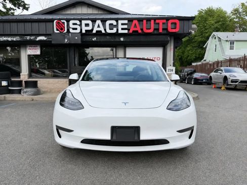 Used 2021 Tesla Model 3 Standard Range Plus RWD image 2