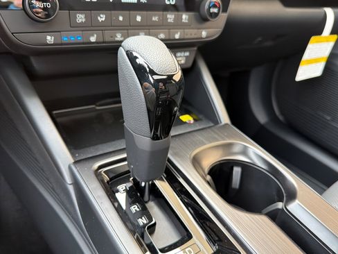 New 2026 Subaru Outback Touring XT AWD/4WD image 22