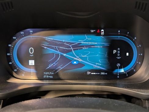 Used 2023 Volvo XC60 B5 Plus w/ Climate Package image 18