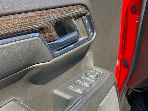Used 2023 Chevrolet Silverado 1500 RST AWD/4WD image 11