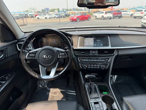 Used 2020 Kia Optima Premium FWD image 20