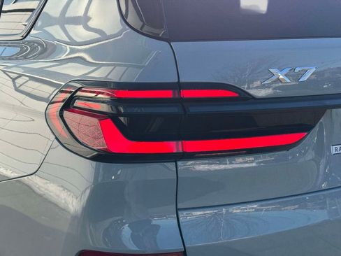 Certified 2026 BMW X7 xDrive40i w/ Executive Package image 13