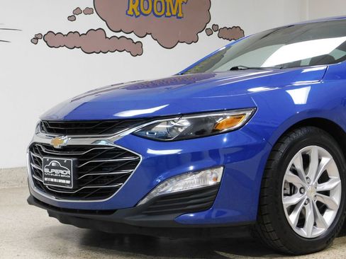 Used 2023 Chevrolet Malibu LT FWD image 14