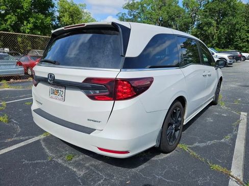 Used 2024 Honda Odyssey Sport image 8