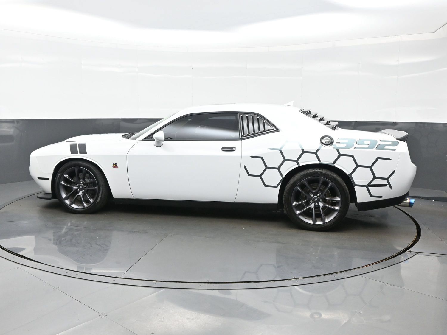 Used 2023 Dodge Challenger R/T Scat Pack w/ Plus Package RWD image 4
