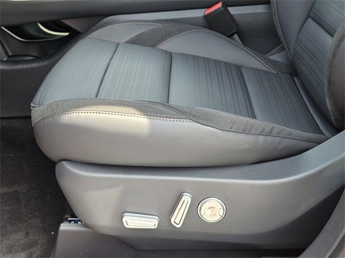 New 2025 Lincoln Nautilus Reserve w/ Jet Appearance Package image 23