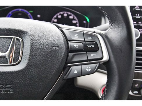 Used 2021 Honda Accord Touring image 16