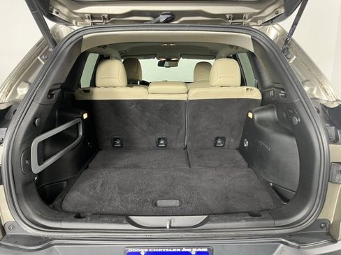 Used 2016 Jeep Cherokee Limited w/ Luxury Group image 26