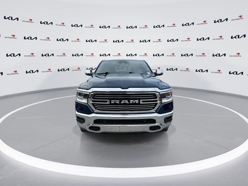 Used 2023 RAM 1500 Laramie AWD/4WD image 3