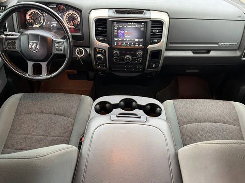 Used 2019 RAM 1500 Big Horn image 10