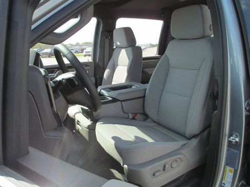 New 2026 GMC Sierra 2500 SLE w/ SLE Value Package; image 15