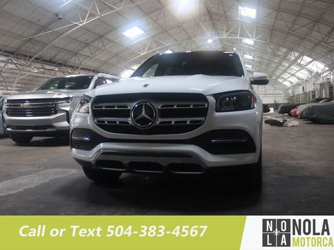 Used 2023 Mercedes-Benz GLS 450 4MATIC image 4