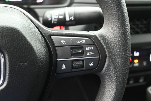Certified 2025 Honda Accord LX image 6