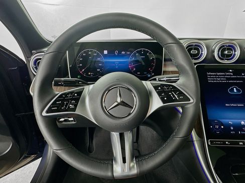 Used 2026 Mercedes-Benz C 300 4MATIC Sedan image 11
