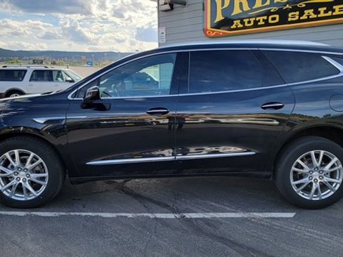 Used 2022 Buick Enclave Premium image 8