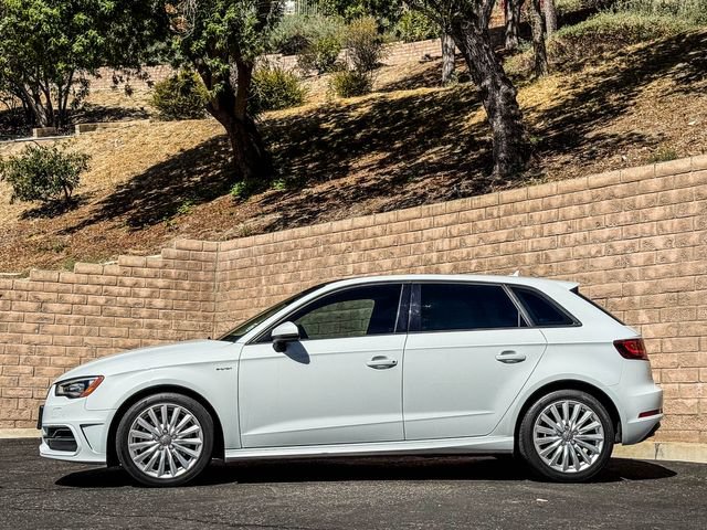 Used 2016 Audi A3 e-tron Premium w/ Audi MMI Navigation Plus FWD image 15