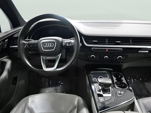 Used 2017 Audi Q7 2.0T Premium Plus w/ Premium Plus Package AWD/4WD image 11