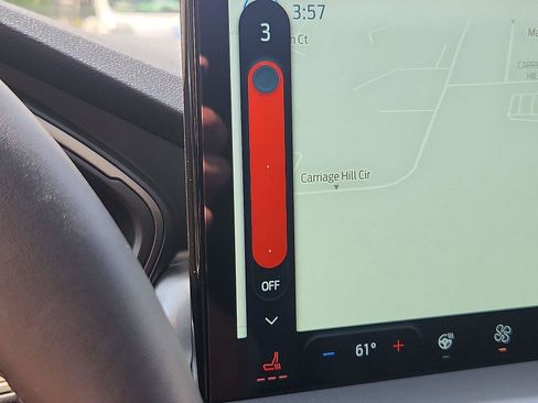 New 2025 Ford Escape SE image 10