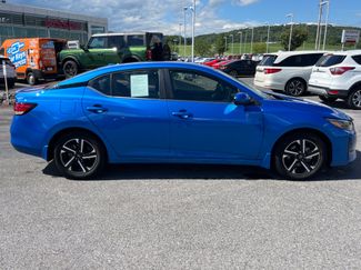 Used 2025 Nissan Sentra SV FWD video 2
