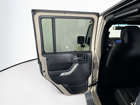 Used 2017 Jeep Wrangler Unlimited Sahara w/ Max Tow Package image 23