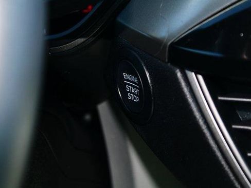 Used 2024 Ford Escape Active image 19