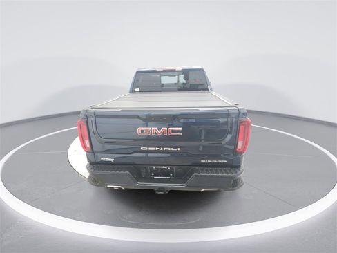 Used 2022 GMC Sierra 1500 Denali w/ Denali Premium Package image 6