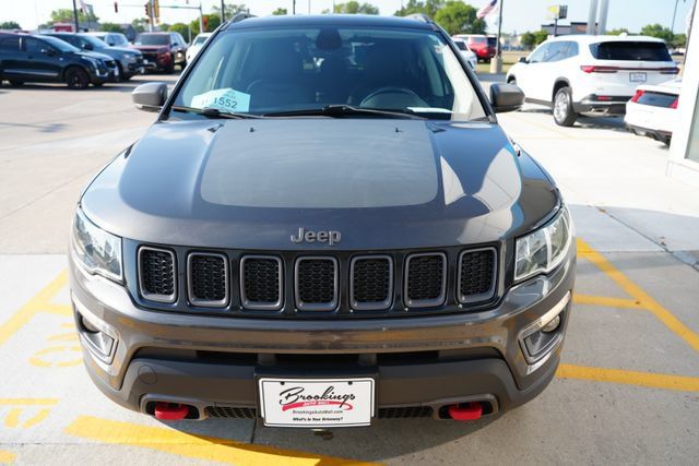 Used 2018 Jeep Compass Trailhawk w/ Cold Weather Group AWD/4WD image 29