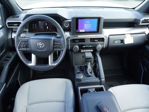 New 2026 Toyota 4Runner SR5 image 2