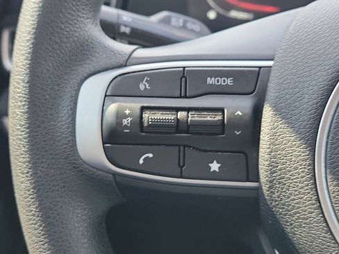 Certified 2023 Kia Sportage LX FWD image 9