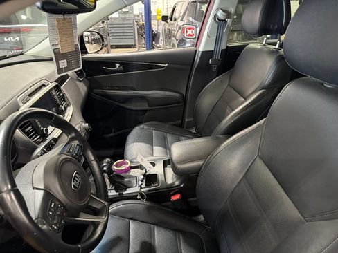Used 2016 Kia Sorento EX w/ EX Touring Package FWD image 5