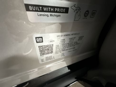 New 2026 Buick Enclave Sport Touring w/ Super Cruise Package image 33