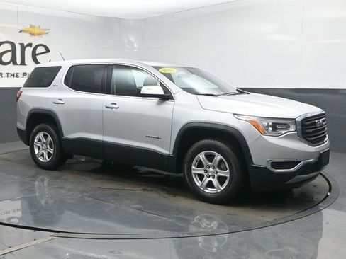 Used 2018 GMC Acadia SLE w/ LPO, Floor Liner Package FWD image 6