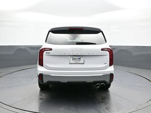 Used 2023 Kia Telluride S w/ S Sunroof Package image 7