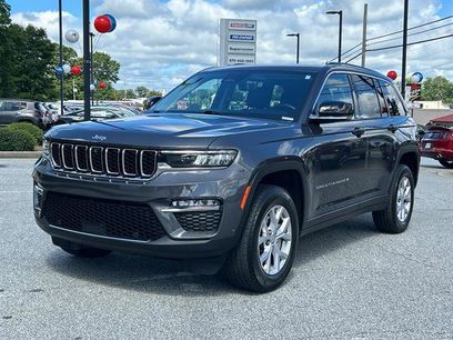 Used 2022 Jeep Grand Cherokee Limited w/ Luxury Tech Group II
