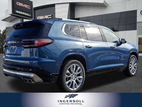 Used 2025 GMC Acadia Denali w/ Super Cruise Package image 9