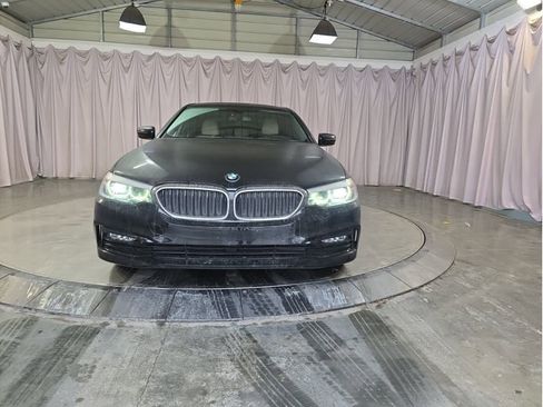 Used 2018 BMW 530i image 11