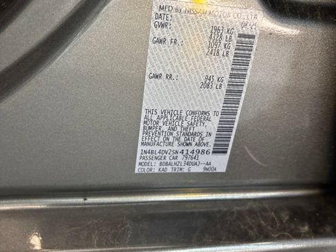 Used 2025 Nissan Altima 2.5 SV w/ SV Premium Package FWD image 42