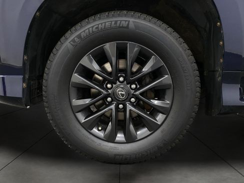 Certified 2023 Lexus GX 460 Premium AWD/4WD image 12