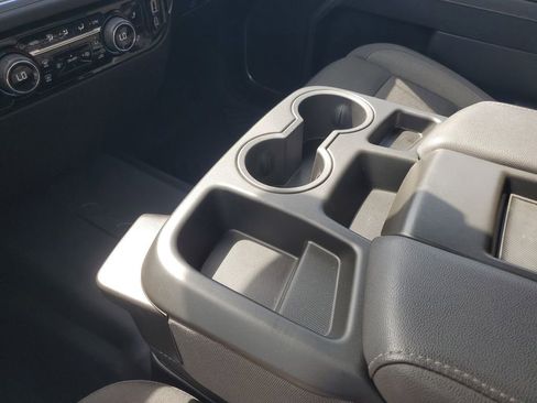 Used 2025 Chevrolet Silverado 1500 RST AWD/4WD image 19