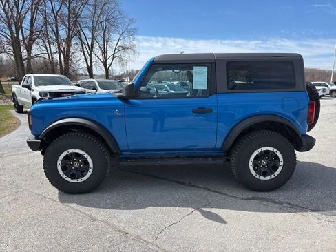 Used 2024 Ford Bronco Black Diamond w/ Sasquatch Package AWD/4WD image 2