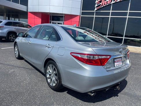 Used 2015 Toyota Camry XLE w/ Advanced Technology Package FWD image 4