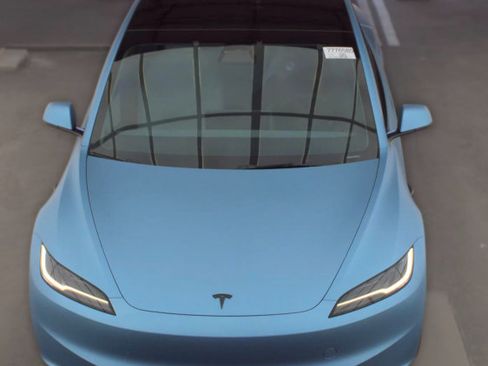 Used 2025 Tesla Model 3 Long Range RWD image 4