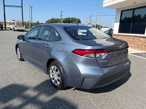 Used 2025 Toyota Corolla LE FWD image 7