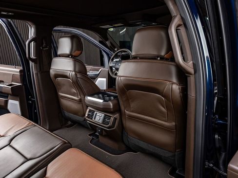 Used 2025 Ford F150 King Ranch w/ FX4 Off-Road Package image 32