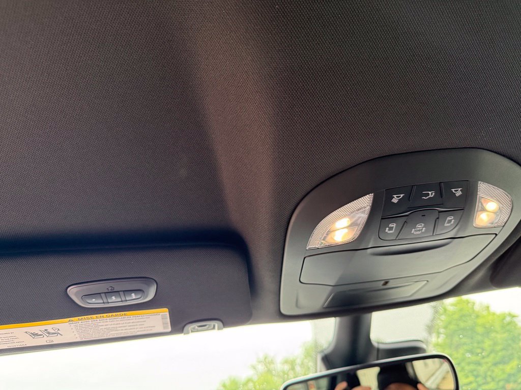 New 2027 Chrysler Pacifica Select FWD image 31