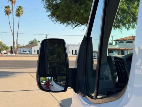 Used 2019 Ford Transit 350 XLT RWD image 58