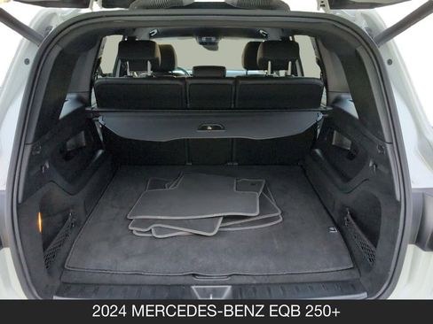 Used 2024 Mercedes-Benz EQB 250+ image 20