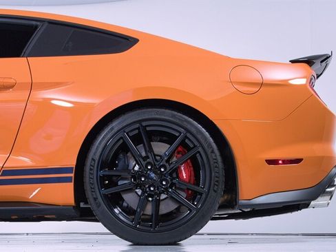 Used 2020 Ford Mustang Shelby GT500 w/ Technology Package RWD image 7